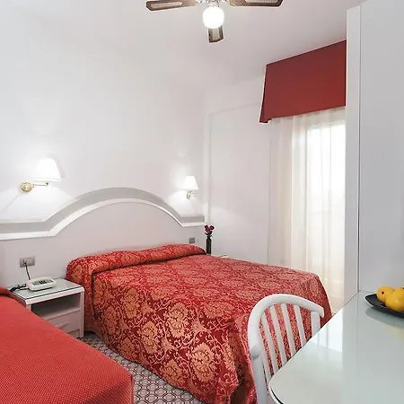 Hotel Caravelle 3*