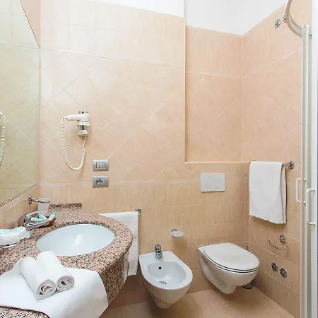 Caravelle Hotel