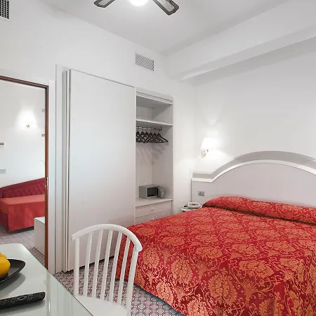 Caravelle Hotel