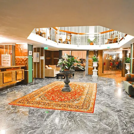 Caravelle 3* Cesenatico